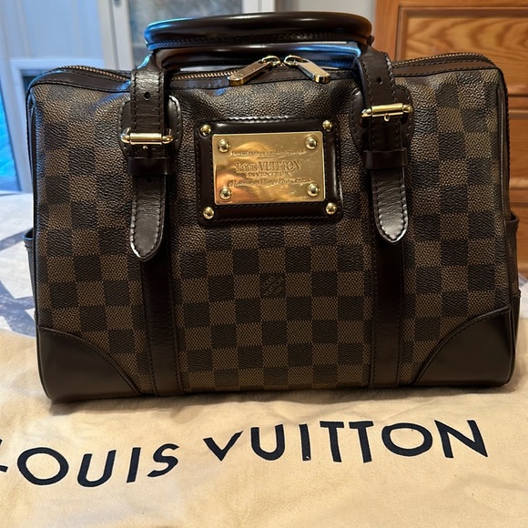 LOUIS VUITTON BERKELEY DAMIER EBENE Handbag - Picture 1 of 16